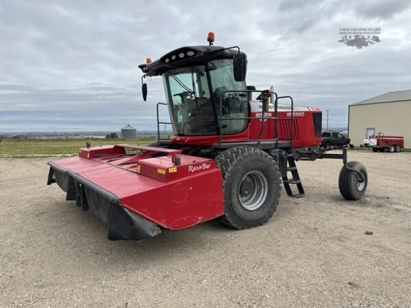 2021 MASSEY FERGUSON WR9980