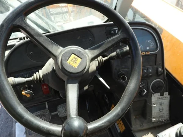 2013 JCB 541-70 AGRI PLUS - Image 5